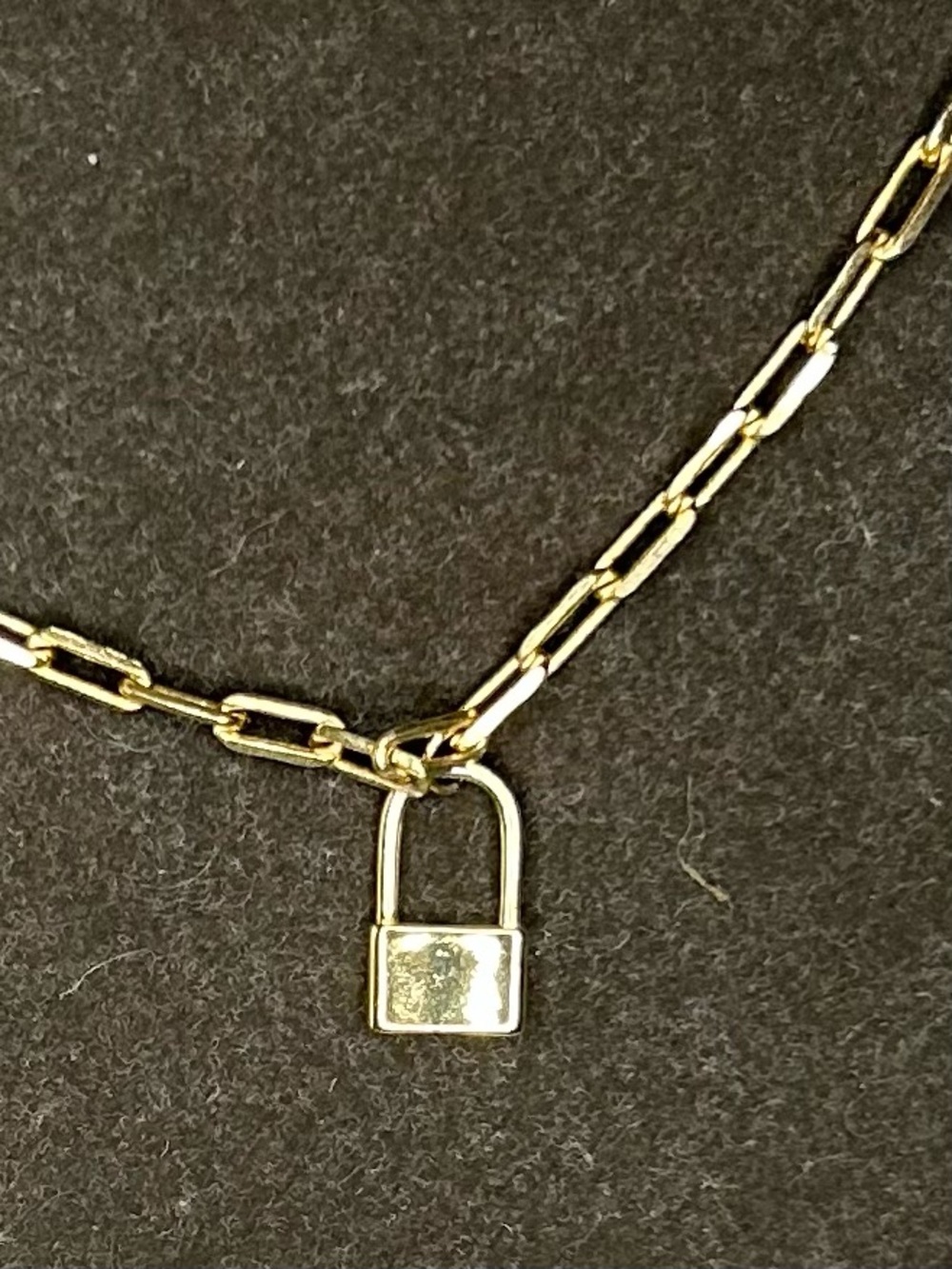 Source Unknown Gold Padlock Charm Paperclip Chain Necklace 173